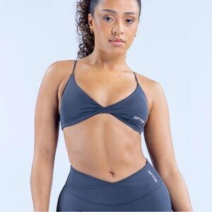 Dfyne Vision Twist Bra